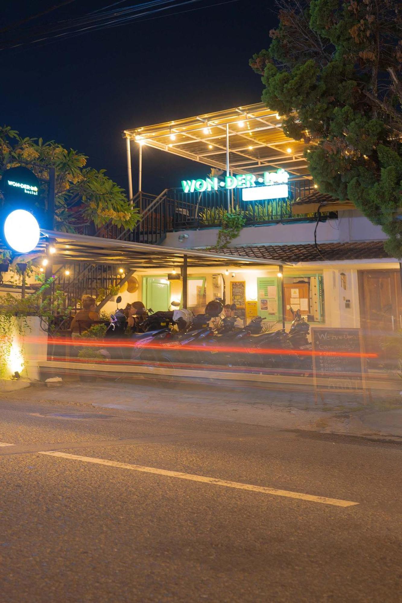 Wonderloft Hostel Jogja Yogyakarta Esterno foto