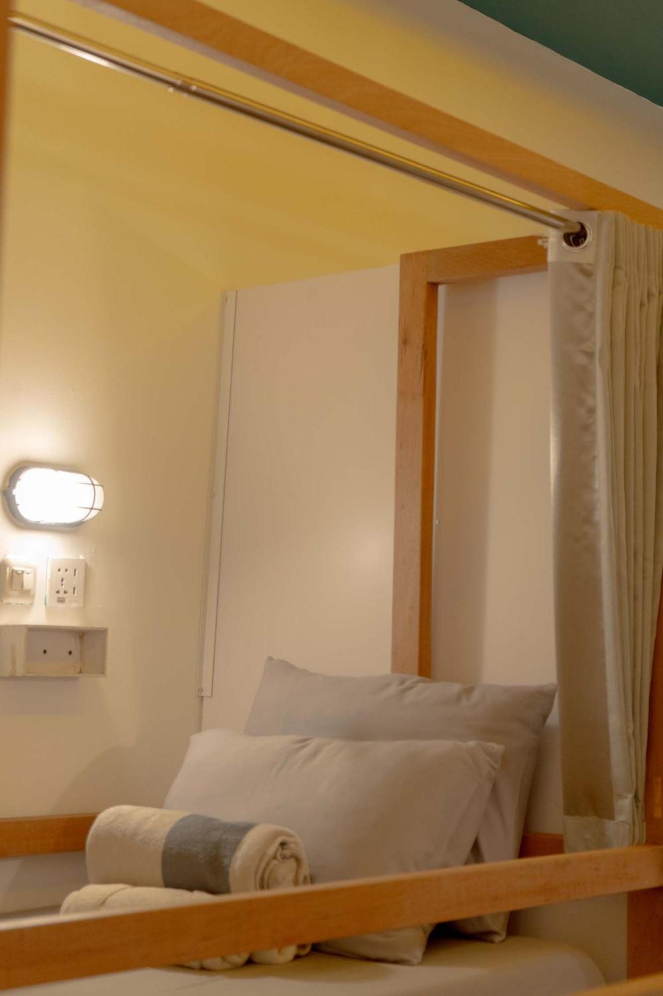 Wonderloft Hostel Jogja Yogyakarta Esterno foto